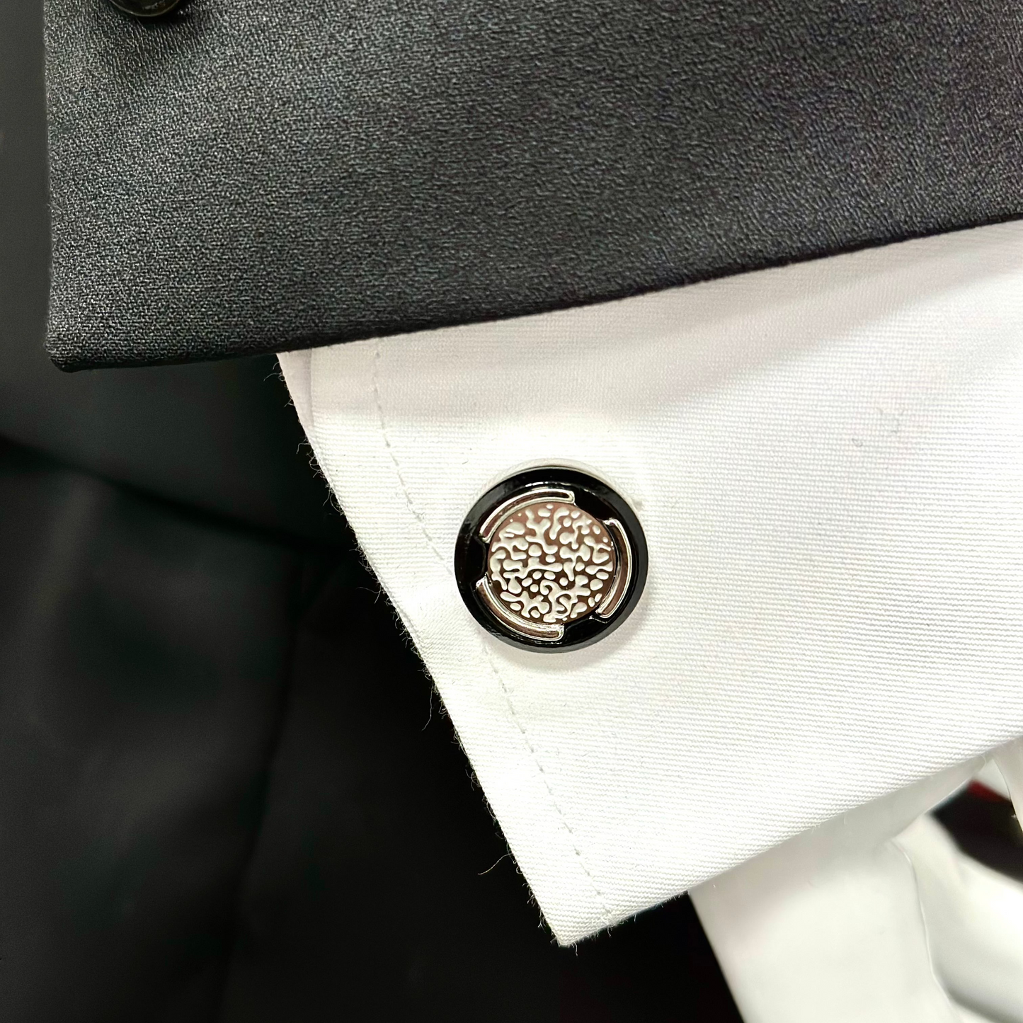 Elegant Combination of Black and Silver Round Istanbul Fashion Cufflinks 35