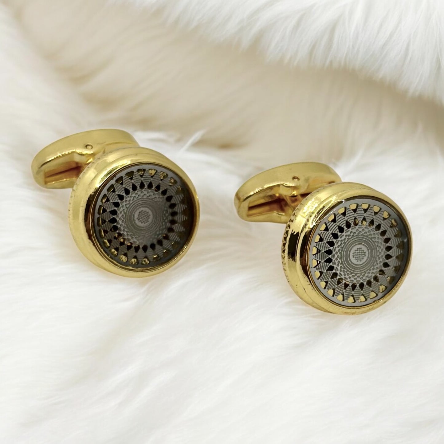 Elegantly Round Istanbul Fashion Cufflinks Detailed Gold with Beige and Silver Interior - 18