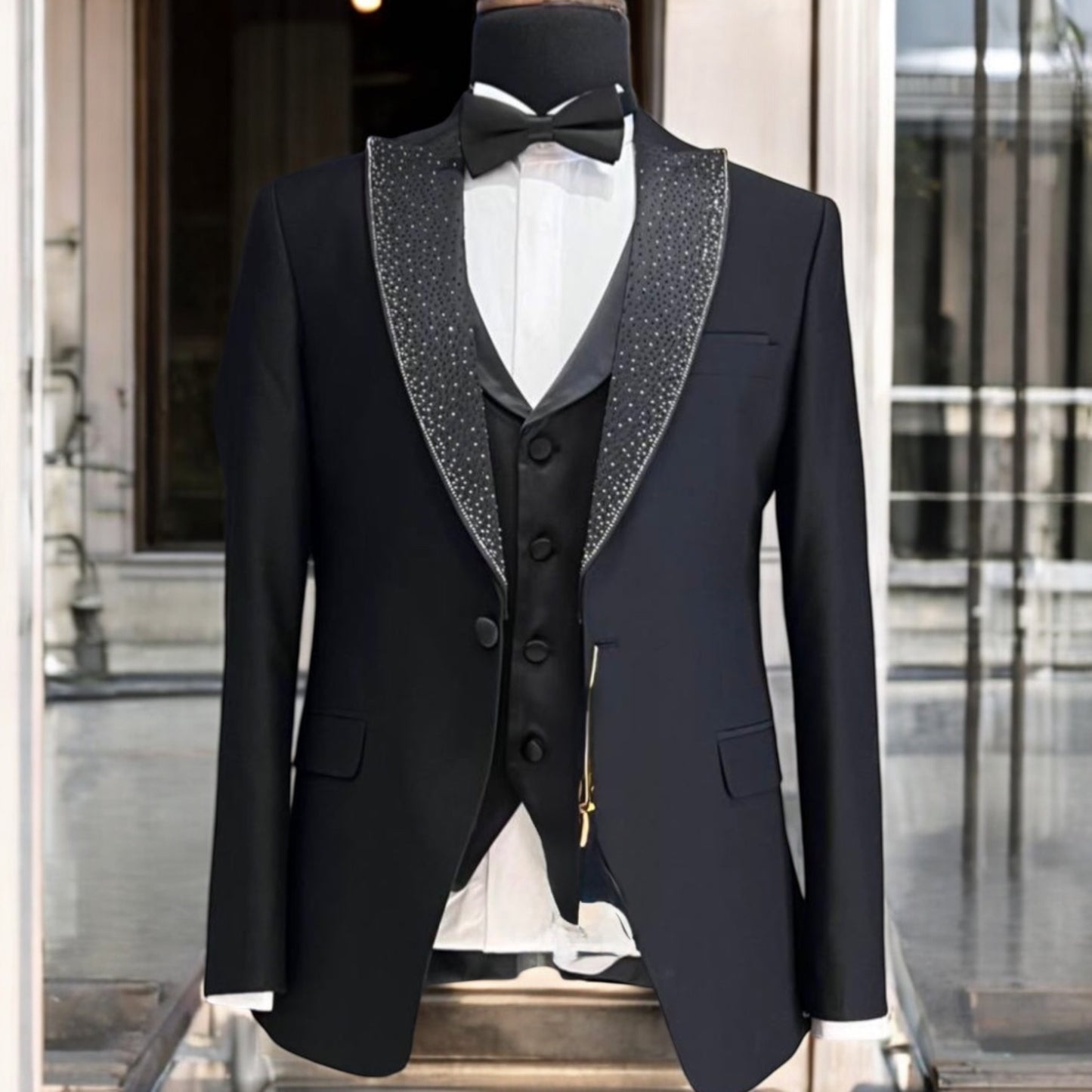 Black Elegant Slim Fit Tuxedo Suit -571- Raad 2025 Tuxedo- 4 Pieces Set Including-Suit, Pants, Vest, and Bowtie/Tie
