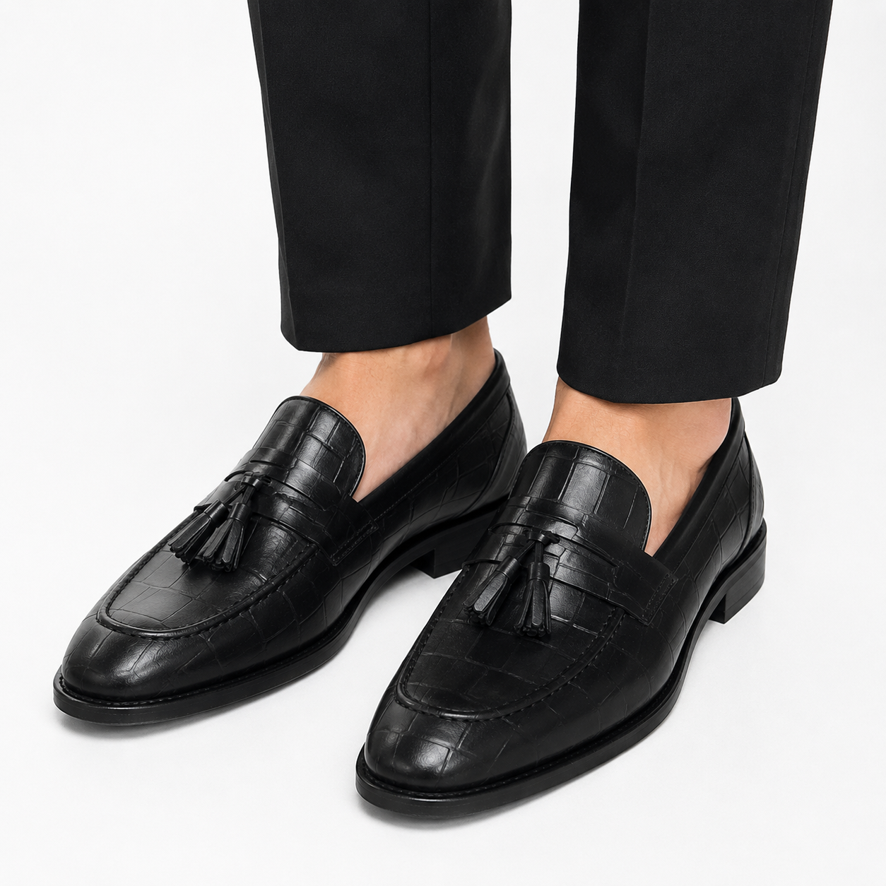 Black Istanbul Fashion by Raad Red Bottom Shoes With Unique Textured Leather -602