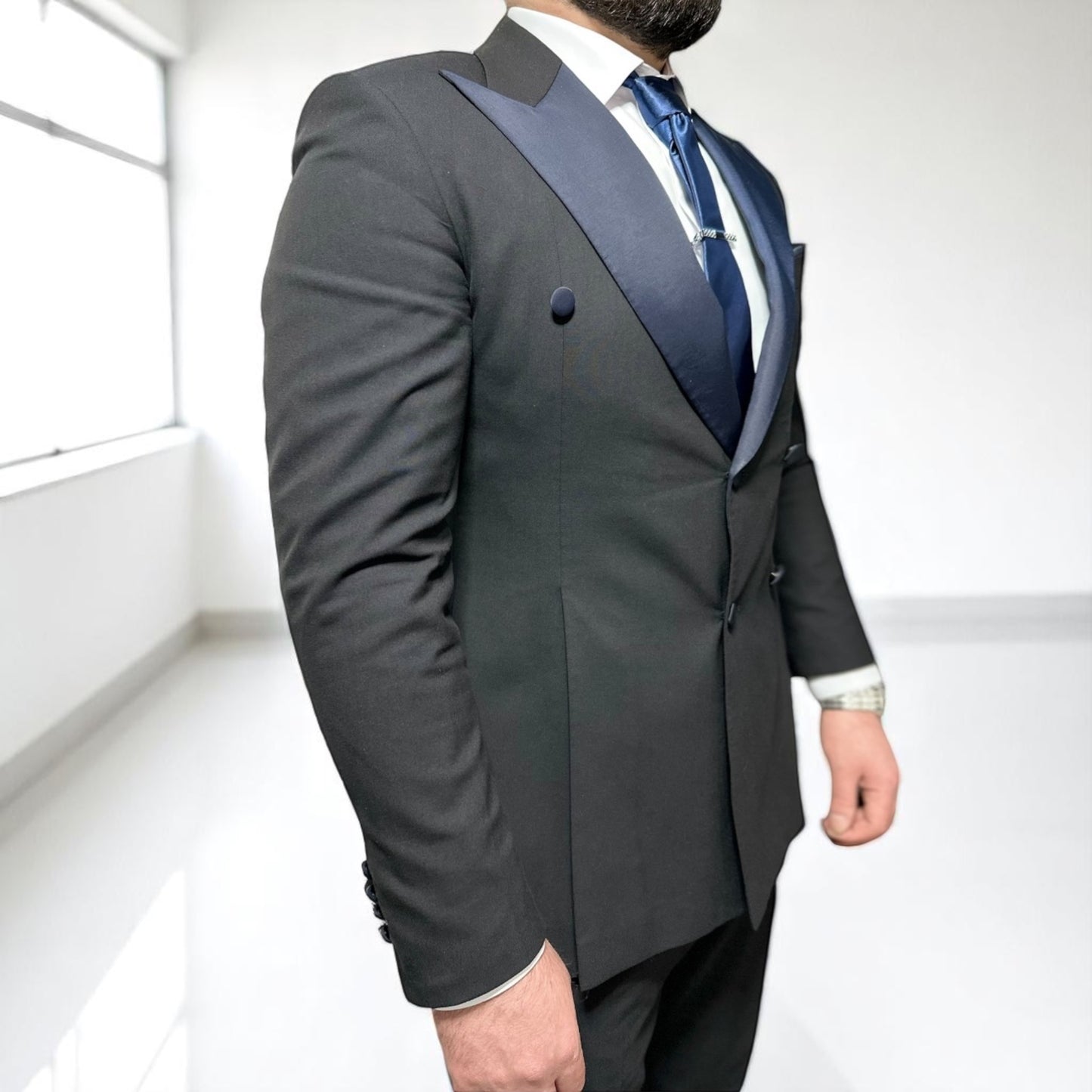 Darkest Navy Double Breasted Elegant Satin Collar Suit - Slim Fit