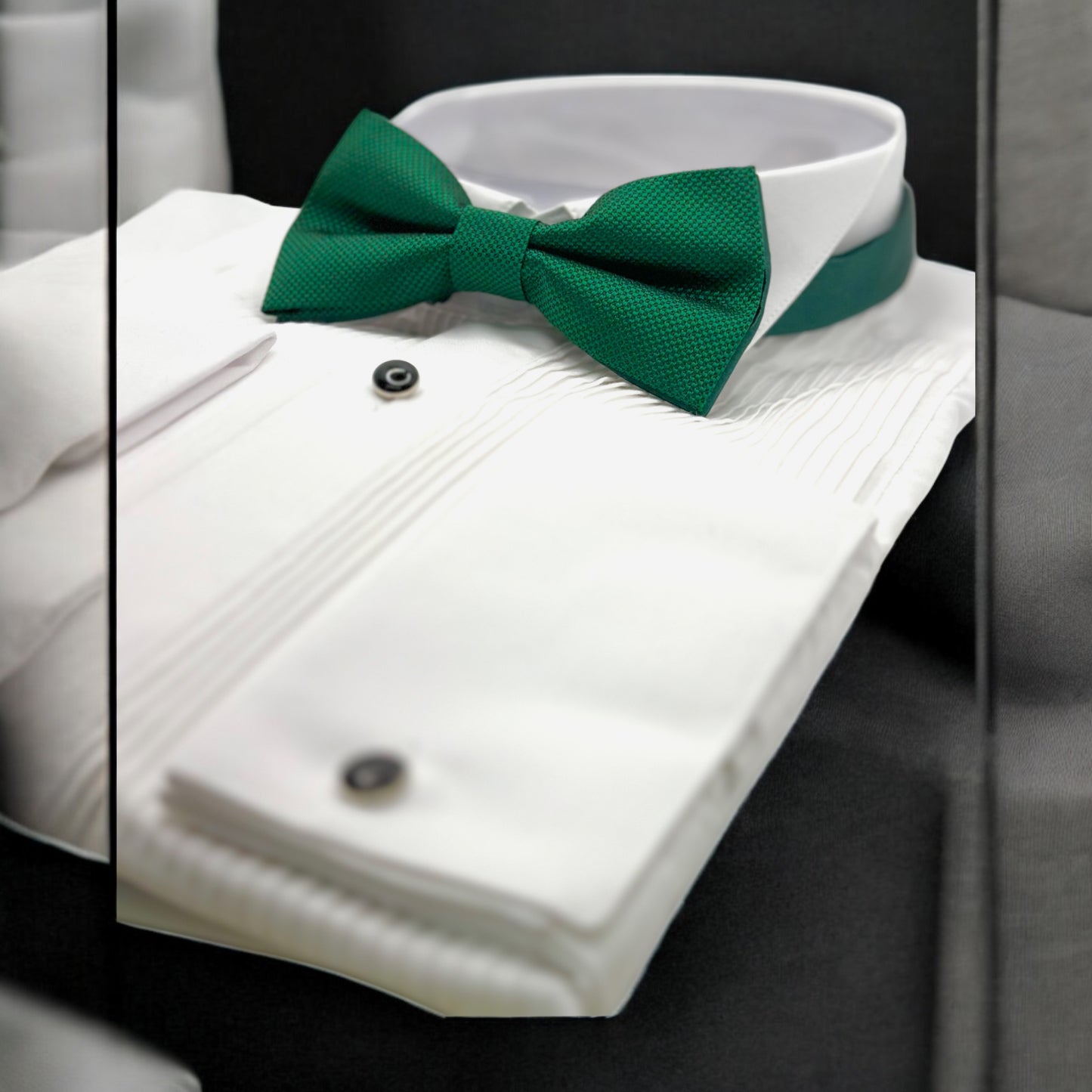 Green Bow Tie with Adjustable Strap-Reversible Model