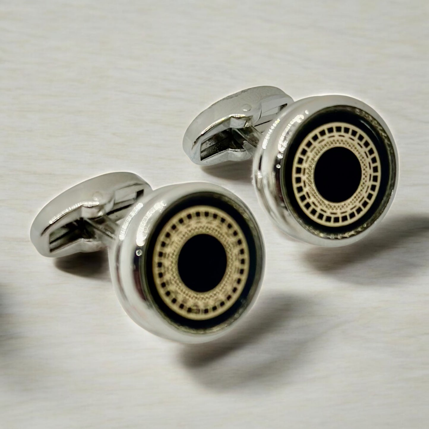 Silver  Black Round  Round Istanbul Fashion Cufflinks  Detailed with Black, Shiny Silver 33