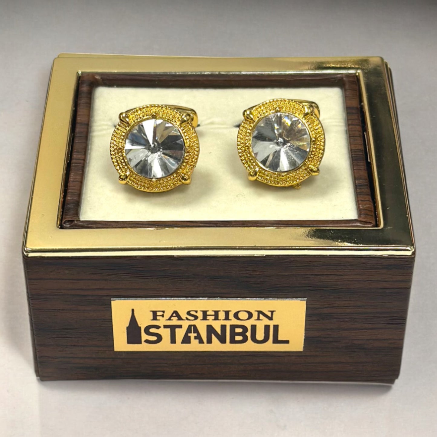 Luxurious Round Diamond Surrounded by Detailing Gold Finish - Istanbul Fashion Cufflinks - 69