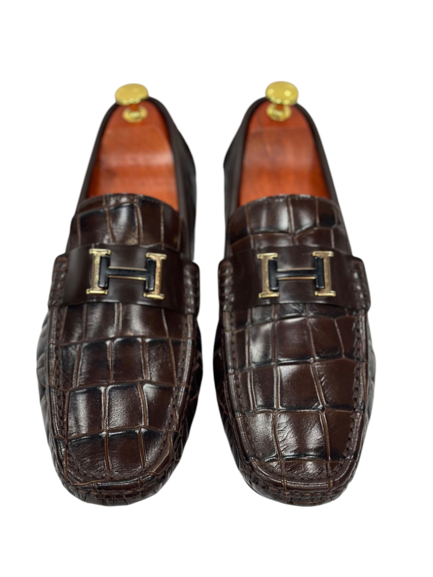 Brown Textured Leather-Shiny Finish Dress Shoes-Metal Details-Orange Interior-134-5577