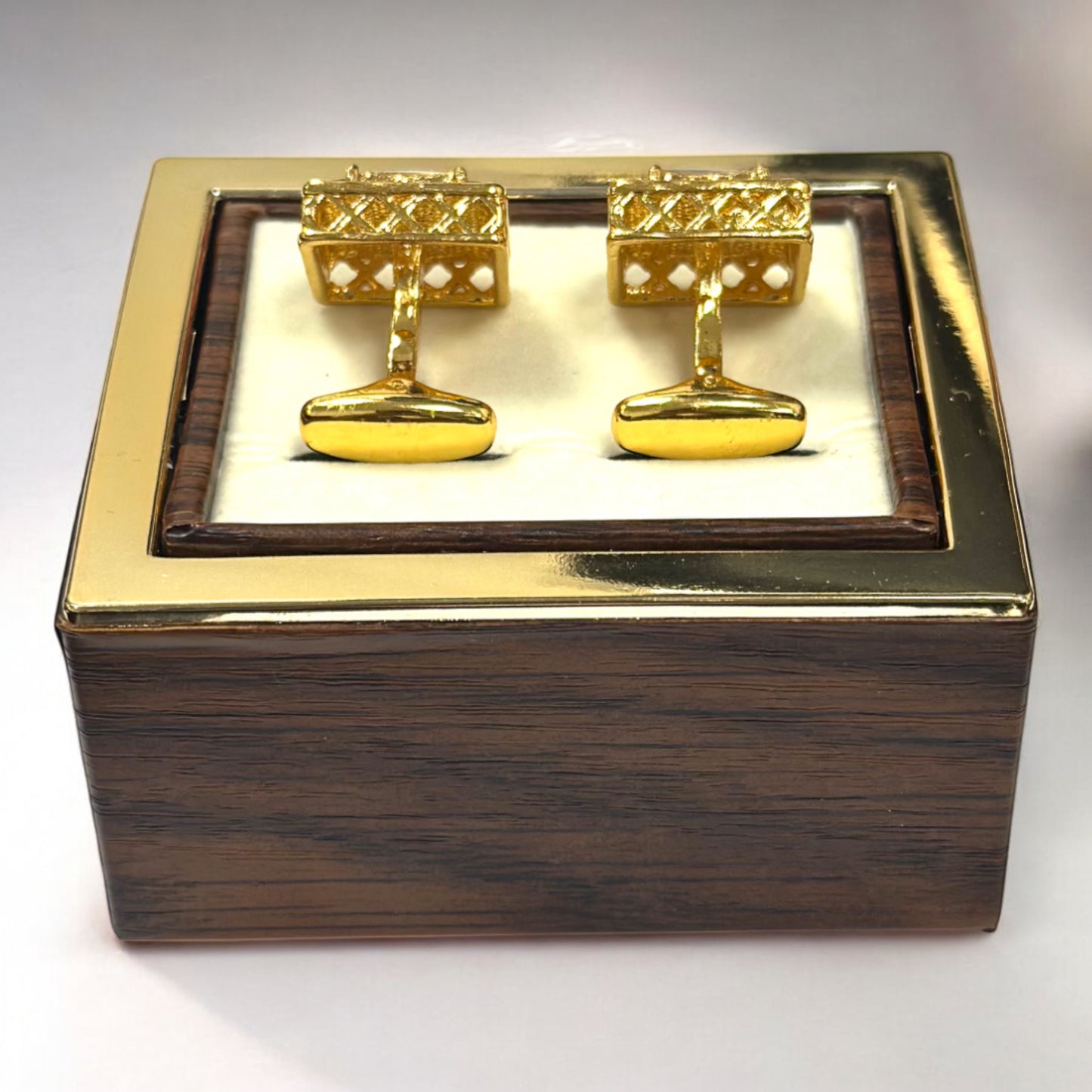 Luxury Gold Squared Detailed with Diamonds - Istanbul Fashion Cufflinks - 71