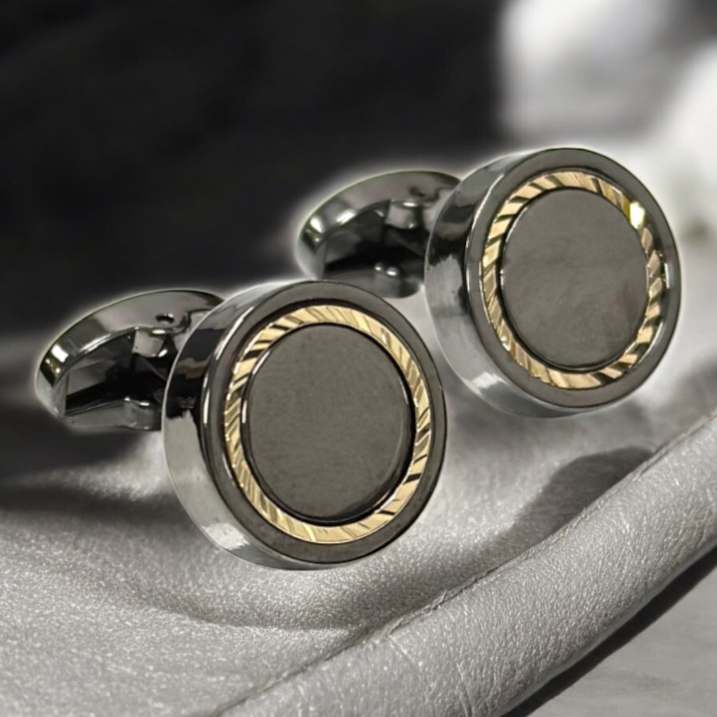 Round Chrome with a Touch of Silver  - Istanbul Fashion Cufflinks - 53