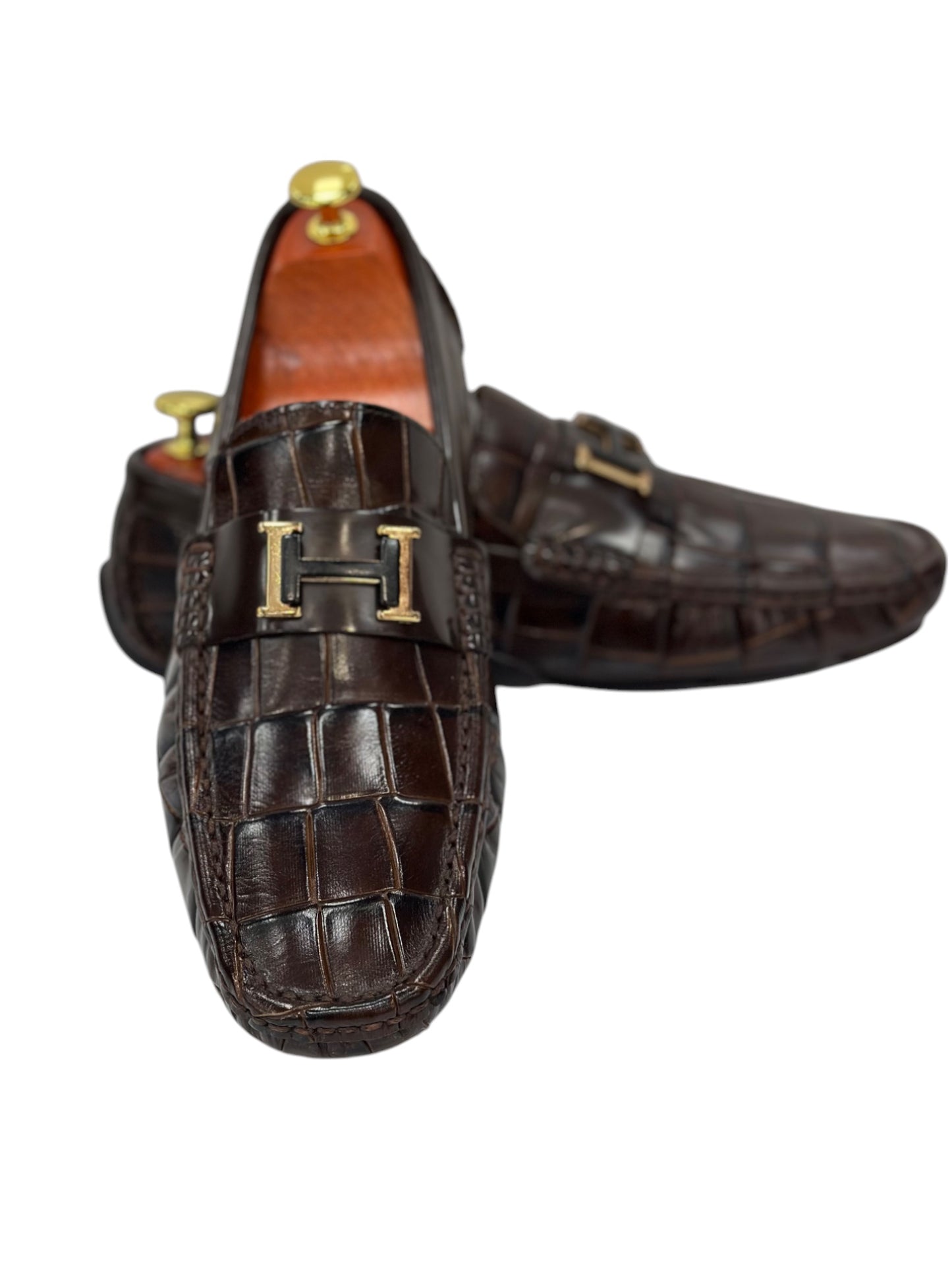Brown Textured Leather-Shiny Finish Dress Shoes-Metal Details-Orange Interior-134-5577